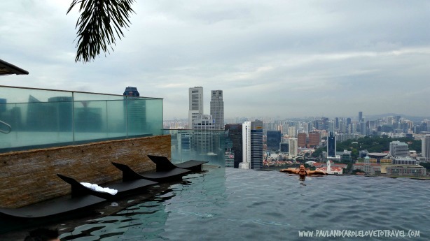 We had been dreaming about staying at the Marina Bay Sands Hotel in Singapore for many years but never could justify the expense. However, for a special big 50th birthday, we decided to blow the budget, and tick off one of the things on our bucket list. #marina #bay #sands #hotel #singapore #luxury #infinity #pool #famous #asia #paulandcarole #travel #review #information