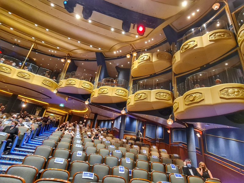 Cunard Queen Elizabeth Cruise Ship Big Band Queens room