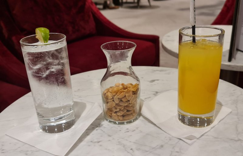 Drinks and nuts Azamara Quest